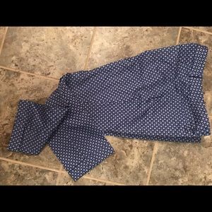 NY & Co blue patterned Crop pant - size 4